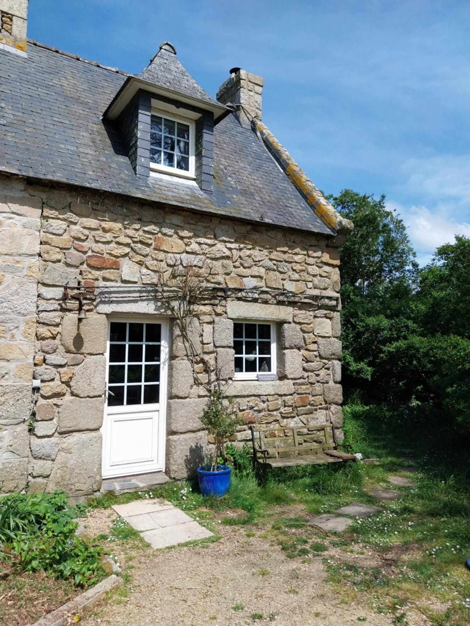 Petit Gite Du Manoir De Keryvoas Kerlouan Exterior photo